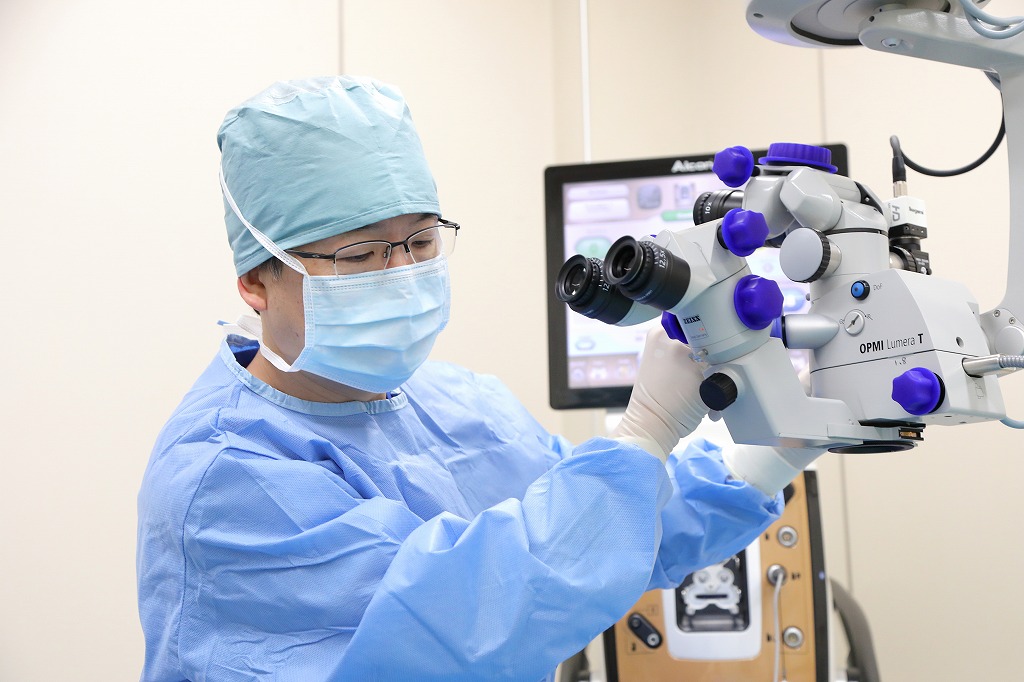 経験豊富な院長による執刀